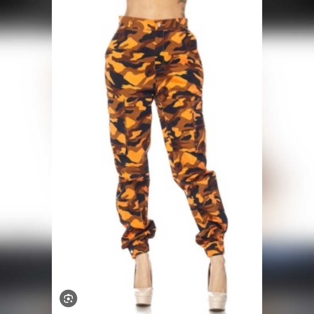 Camouflage Print Women's Pants Size S #653
